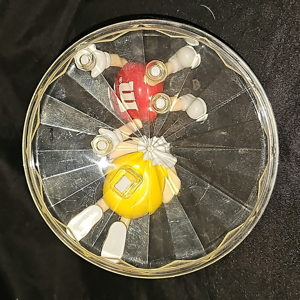 Mars M&M Candy Container - Picture 8 of 9